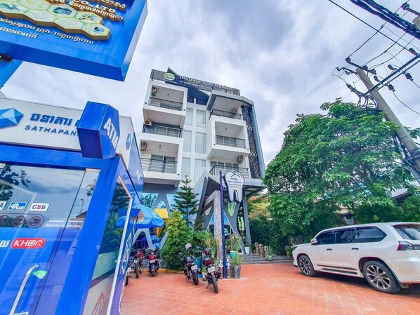 Exterior - Spacious Apartment in The Top Attractions of Siem Reap - 002 (Krong Siem Reap)