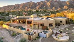 Exterior - Cimarron: Spectacular city and mountain views, pool, hot tub, and more! (Catalina Foothills)