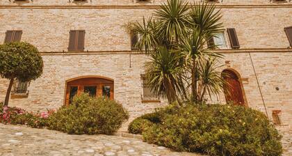 Libeccio - Relax and Nature among the hills of the Marche, Libeccio - Relax e Natura tra le colline