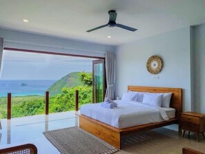 4 Schlafzimmer, Schreibtisch, Bügeleisen/Bügelbrett, kostenloses WLAN