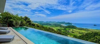 Ocean Wave - 4 bedroom villa with heavenly views