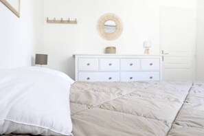 4 chambres, fer et planche à repasser, Wi-Fi gratuit