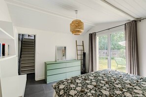 2 Schlafzimmer, Reisekinderbett, kostenloses WLAN