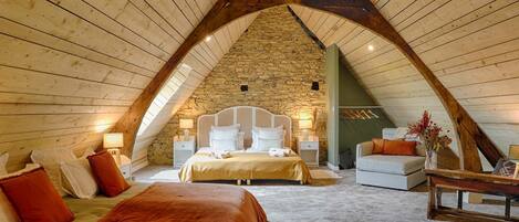 5 間睡房、書桌、熨斗/熨衫板、免費 Wi-Fi