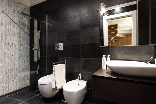 Dusche, HandtĂŒcher