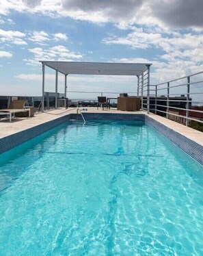 Pool - Château Apartment, Gated,24 Security. Event Allow (Kingston)