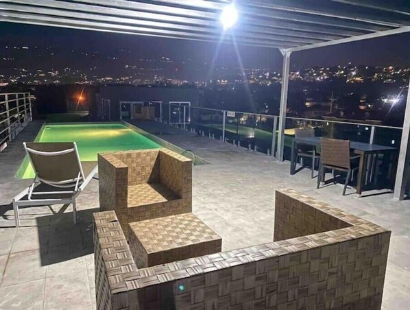 Pool - Château Apartment, Gated,24 Security. Event Allow (Kingston)