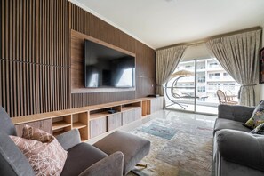 Apartment | Living area - Urban Pumpkin 3-bedroom Apartment, Gerrard Road (Lagos)