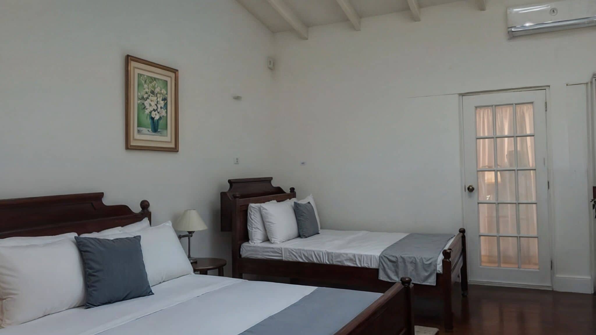 Quarto casal ou duplo clássico | Wi-Fi de cortesia, roupa de cama