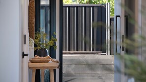 Interior - Aurora House- sleek modern design in Daylesford (Daylesford)