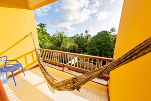 家庭房 | 迷你吧、免费 WiFi、床单