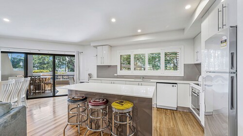 The Inlet - 2 bedroom holiday unit in North Haven, close to river and beach