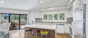 The Inlet - 2 bedroom holiday unit in North Haven, close to river and beach