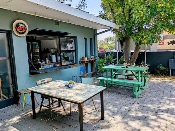 Bar (en la propiedad)