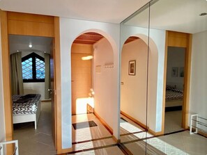 2 chambres, fer et planche à repasser, Wi-Fi, literie fournie