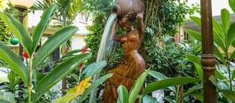 Casa Amplia, 3 cuartos con baño privado y seguridad