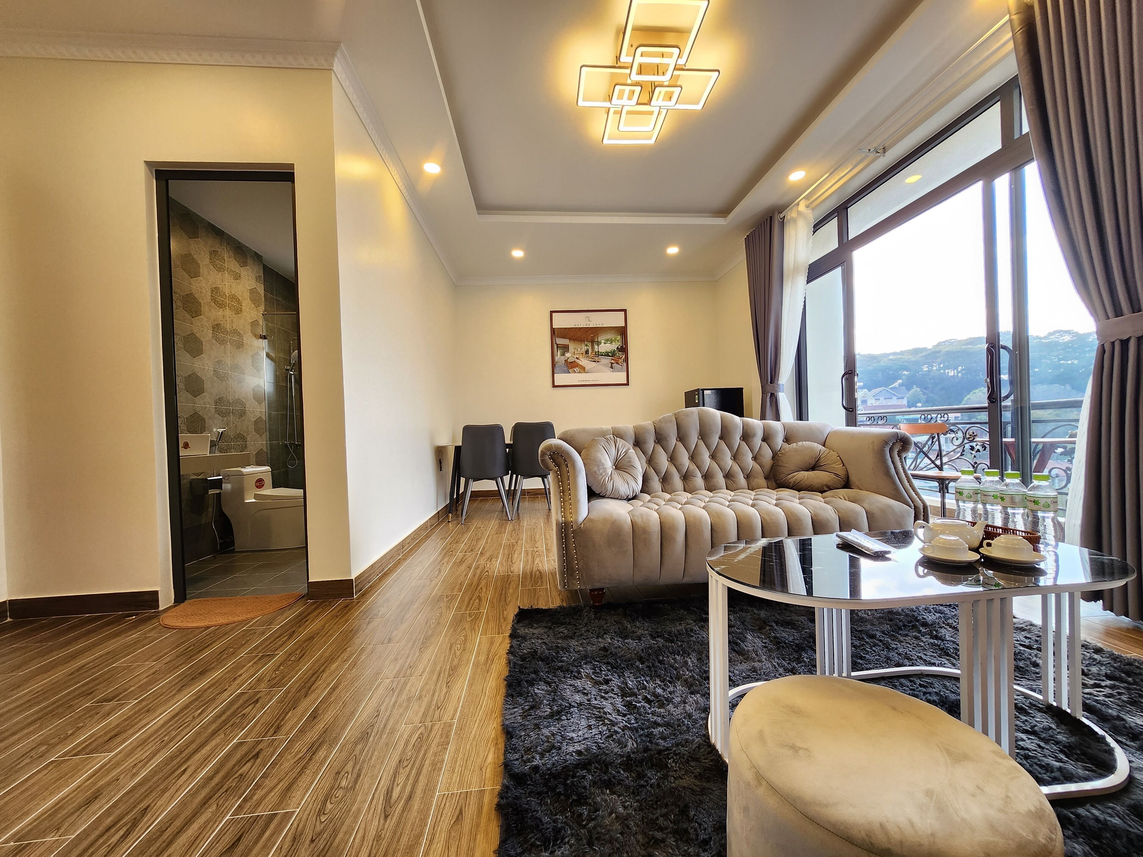 Familjelägenhet | Skrivbord, ljudisolering, gratis wi-fi och sängkläder