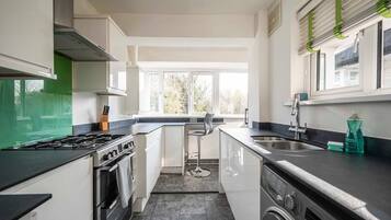 Fridge, microwave, oven, dishwasher