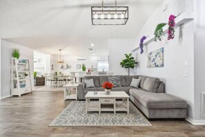 Smart-TV, Tischtennisplatte