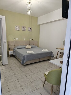 1 Schlafzimmer, Zimmersafe, WLAN, Bettwäsche