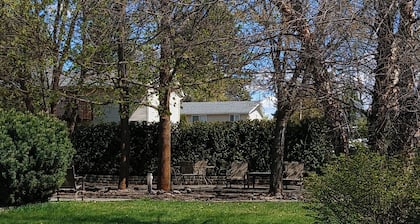 Silver Lakes Inn