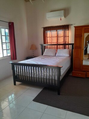 3 Schlafzimmer, Bügeleisen/Bügelbrett, WLAN, Bettwäsche