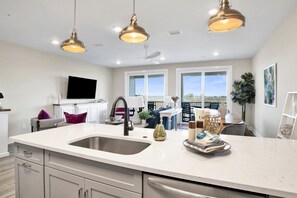 Smart TV, books - Pelican Cove Paradise | Pool, Views & Easy Beach Access (Gulf Shores)