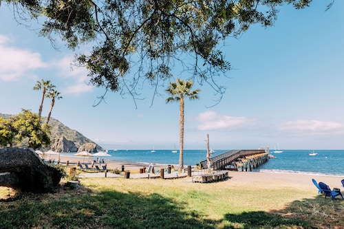 White s Landing Catalina Camp