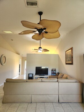 Smart TV