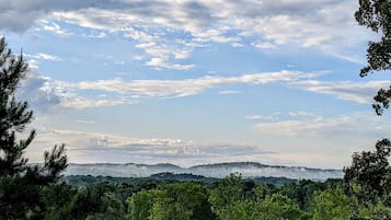Vue depuis lâhĂ©bergement