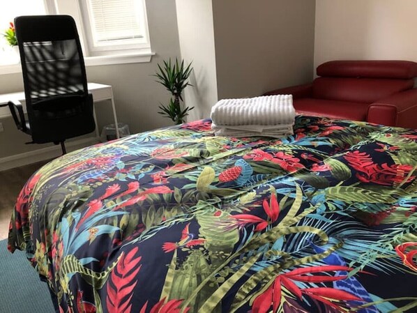 3 quartos, ferros/tábuas de passar roupa, Wi-Fi, roupa de cama
