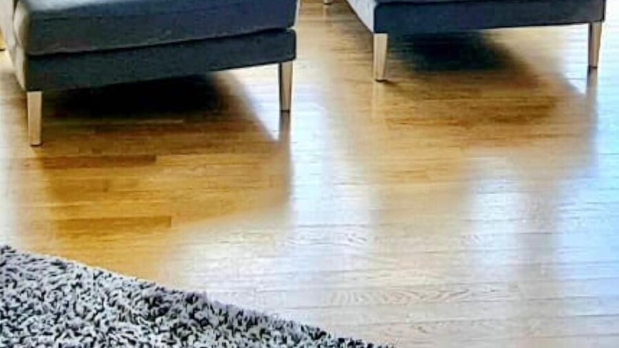 One bedroom flat with parking&balcony