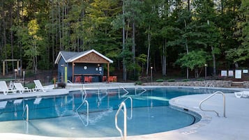 Piscina stagionale all'aperto