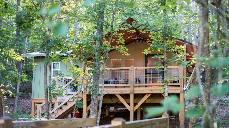 Emberglow Outdoor Resort