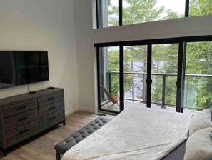 6 Schlafzimmer, Schreibtisch, Bügeleisen/Bügelbrett, WLAN