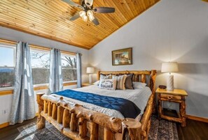 5 bedrooms, in-room safe, desk, iron/ironing board - Christmas Specials!-Smoky Mtns, Dollywood!Pigeon Forge, Goat Coaster (Sevierville)