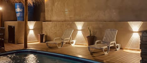 Outdoor pool, a heated pool