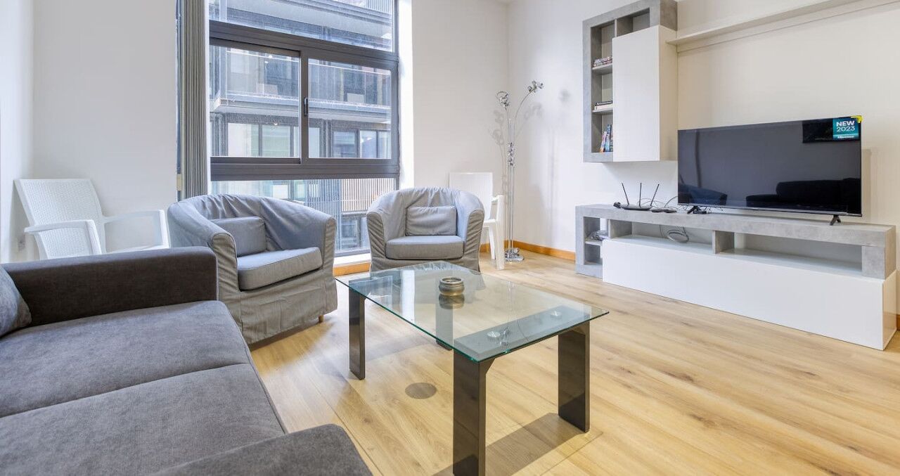 A Lovely 1br Apartment In Tower Road Sliema - La Valette