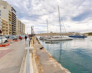 Marina - A lovely 1BR Apartment in Tower Road Sliema (Sliema)