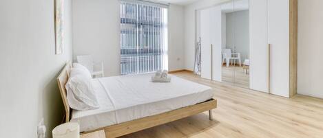 1 bedroom, desk, iron/ironing board, travel cot