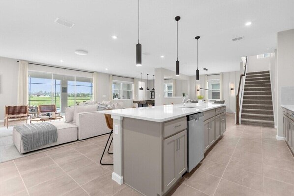 Interior - 9 Bedroom/ 6.5 Bathroom/ Solara (9131TW) (Kissimmee)