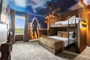 9 chambres, fer et planche à repasser, Wi-Fi, draps fournis