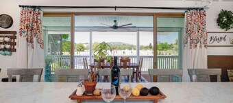 The Roblar Inn ~Wine Country~Hot Tub~Accessible