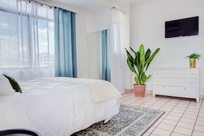 1 chambre, fer et planche à repasser, Wi-Fi, draps fournis