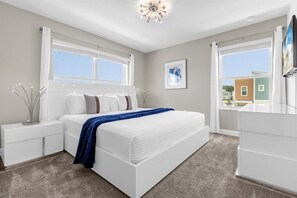 5 bedrooms, iron/ironing board, WiFi, bed sheets
