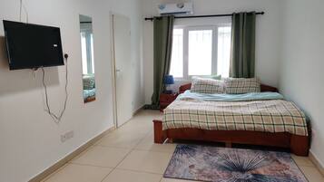 4 camere, ferro/asse da stiro, Wi-Fi, lenzuola