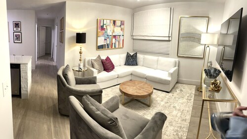 Brand NEW Condo in the Heart of Oxford! WALK to Ole Miss campus and the Square!