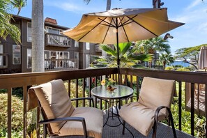 Condo, 1 King Bed with Sofa bed (Malia Kai#5) | Property grounds - Malia Kai#5 (Kailua-Kona)