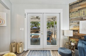 Interior - Beach cottage w/private pool & hot tub (Panama City Beach)