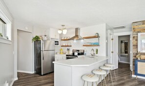 Fridge, microwave, oven, stovetop - Beach cottage w/private pool & hot tub (Panama City Beach)